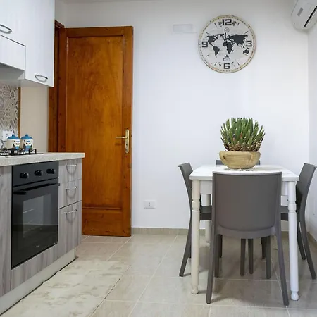 I Tre Golfi - A 300 Mt Dal Mare Apartment