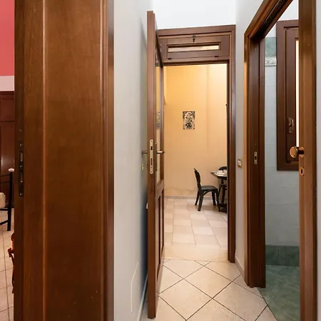 I Tre Golfi - A 300 Mt Dal Mare Apartment *